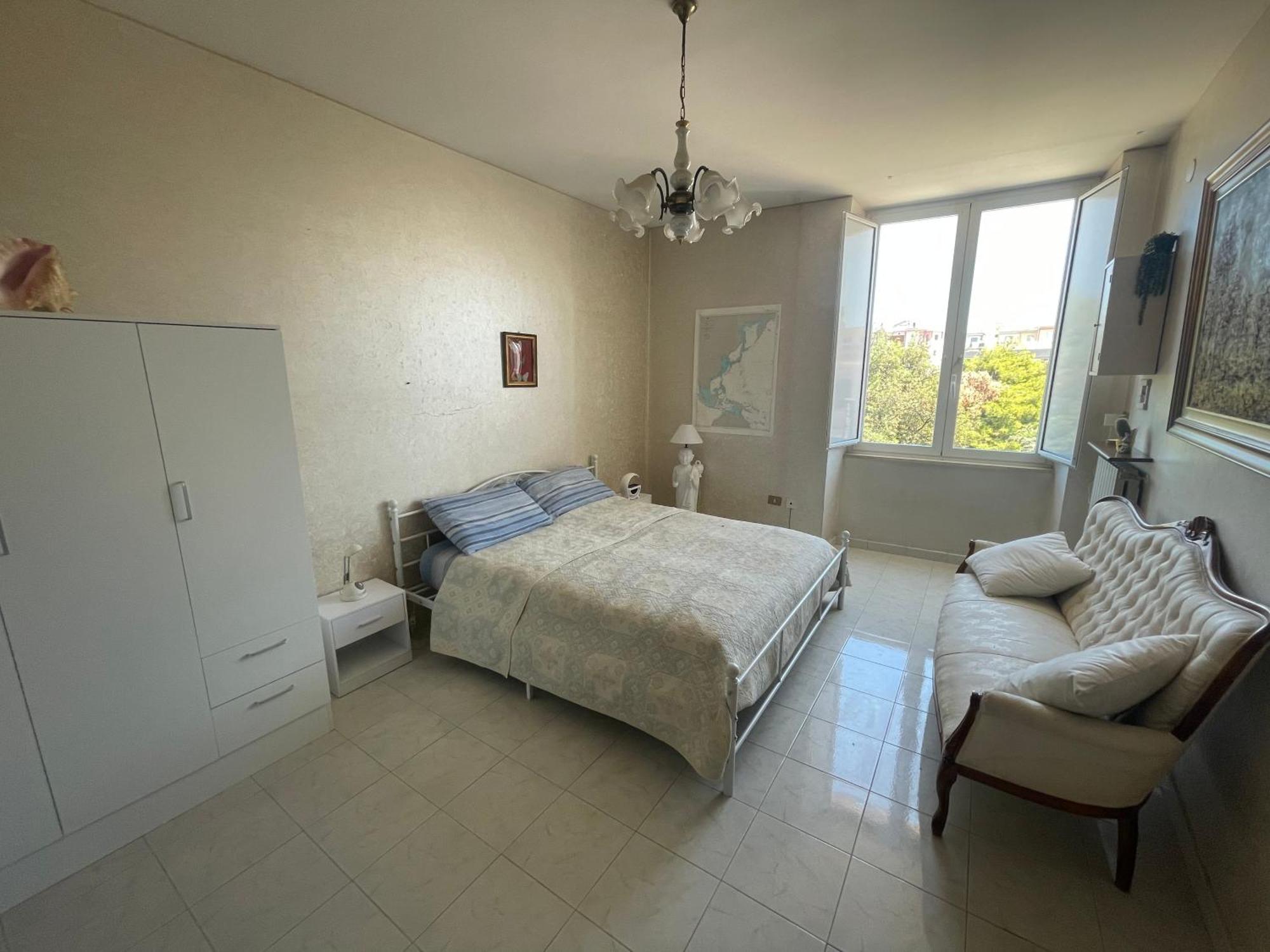 Mura Del Tempo - Rooms & Suites Бішельє Екстер'єр фото